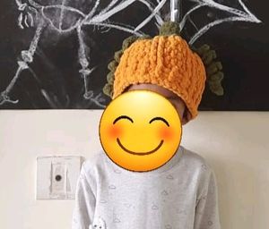 Crochet Cap For Kid And Pillow