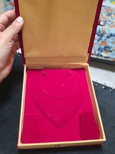 Red Velvet Necklace Empty Box