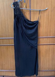 SALE!!! SALE!!Zovi Black mini Bodycon Dres