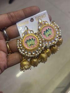 bright gold jhumka