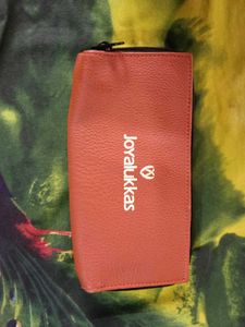 Joyalukkas Pouch