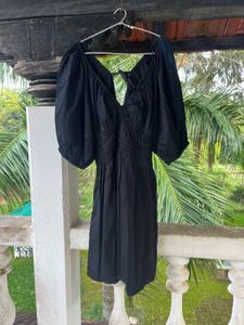 Chic Black Puff Sleeve Mini Dress