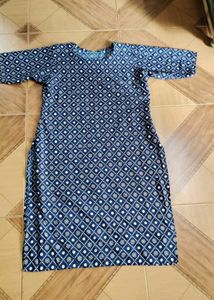 Beautiful Kurti For Saleee!!!