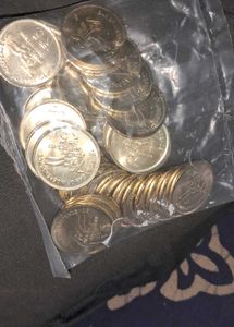 UNC Rs5. AKAM COINS