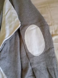 Grey Winter Shrug🖤