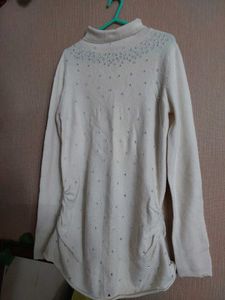 Embellished Knit dress