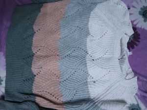 Women Top Type Sweater .