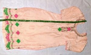Silky Suith Pathani