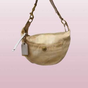 Coach ( Authentic)