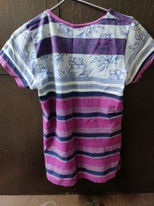 k T Shirt Is Bodycon, It Snatches Waist.