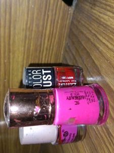 3 Set Of Nailpolish