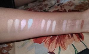 😍❤️4 In 1 Palette (15shades)
