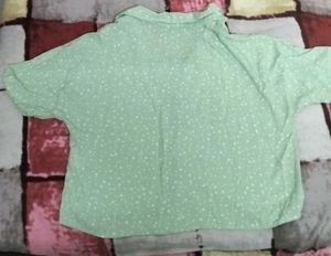 Cute Oversize Crop Shirt