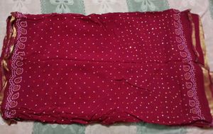 Maroon Bandhani Saree