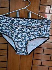 Padded  Bralet Top  N Hipster  In Imported Fabric