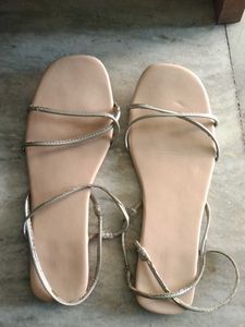Elegant Minimalist Sandals . size 38