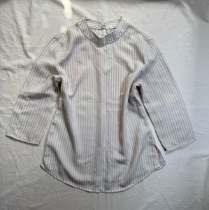 White Stripped collar Top