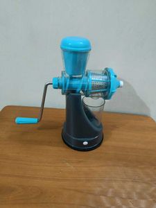 Senso Brand New Juicer