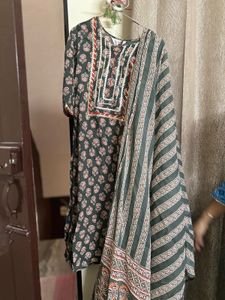 Elegant Printed Salwar Kameez