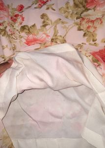 Fresh &amp; Feminine – Floral Dress for Less!