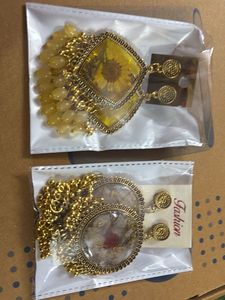 Resin fancy party wear Floral Earrings - only 1 pa