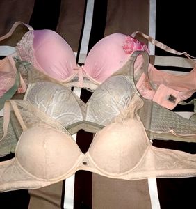 Imported Padded Bra Combo Set In Wholesale Price