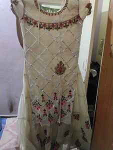 Elegant Embroidered Kurti