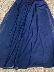 Preloved Skirt N Top Set