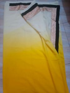 Simple Yellow Saree No Blouse