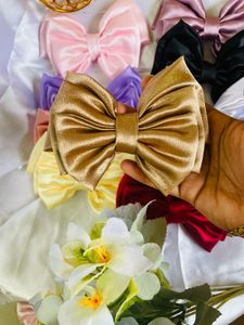 hair accessories available affordable price