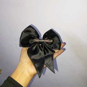 Black Bow Hair Pin
