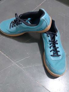 Light Blue Casual sports and badminton shoes
