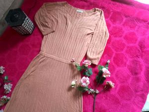 Elegant Knit Midi Dress