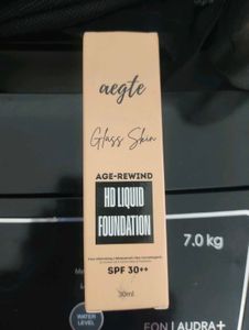 Brand New Aegte Glass Skin Foundation