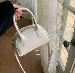 🤍White Dome Satchel🤍