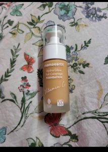 Mamaearth Hydra Glow Full Coverage Foundatio