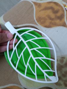 Artistic Soap Case In Leaf Shape