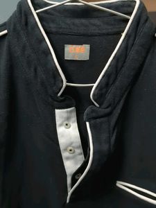 Mens T Shirt, Size L