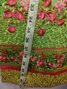 Elegant Green Embroidered Suit Set With Dupatta
