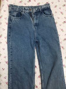 High Waisted Jeans