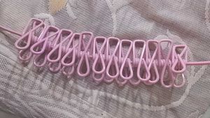 Clips And Stretchable  Rope For  Drying Clothes