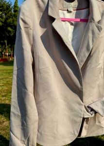 H&amp;M Premium Beige Formal Blazer for Women