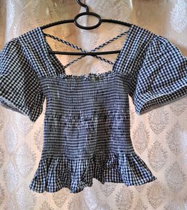 Gingham Puff Sleeve Top