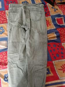 Light Wash Jeans