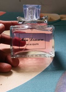Miss Demure Eau de Toilette