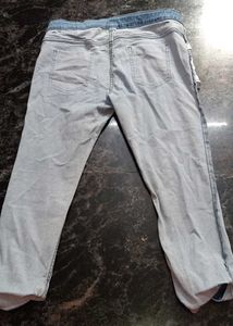 Embroidered Light Wash Jeans