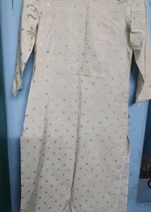 Avassa Elegant Women&#39;s Kurta - XS