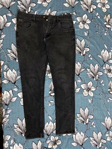 WROGN Men Black Slim Fit Mid-Rise Clean LookStretc
