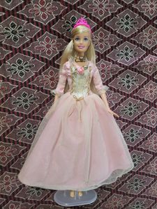 Barbie Princess And The Pauper Analise