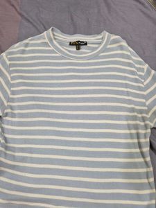 T-shirt Top
